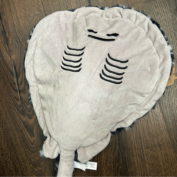 The Petting Zoo Diamond Ray Stuffed Animal Plushie NWT - Picture 11 of 12